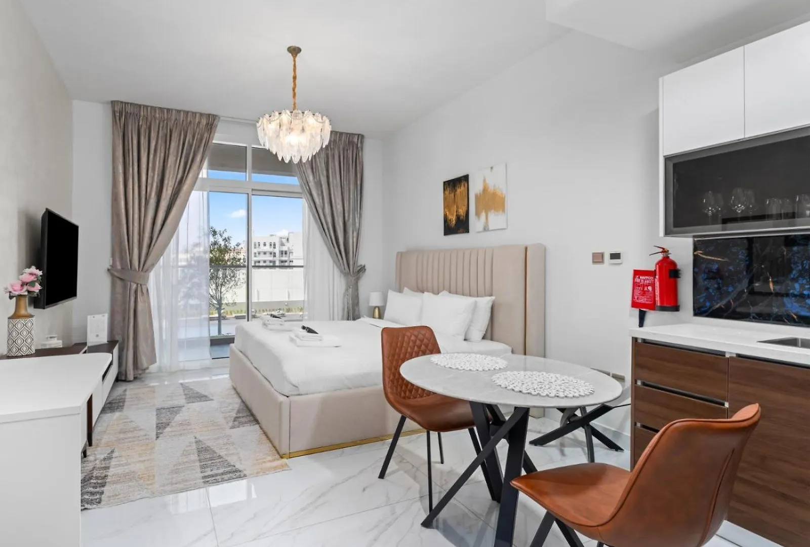 Contemporary Studio Getaway In Arjan -22 Dubai Apartment